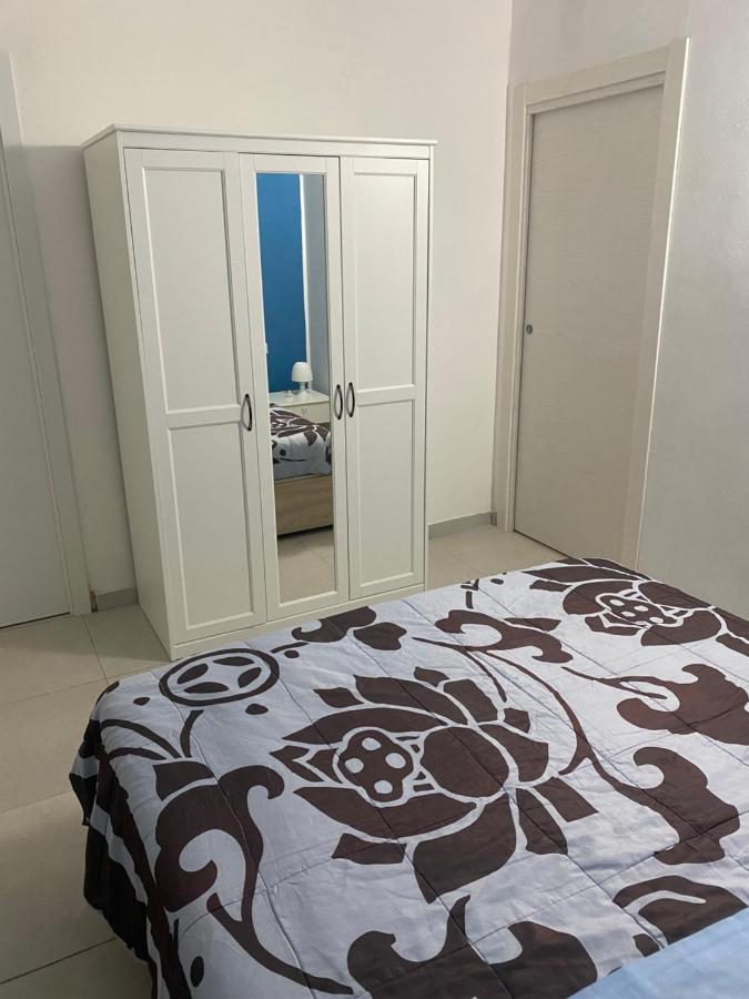 Apartamento Casa Vacanza Le Tre Palme Floridia Exterior foto
