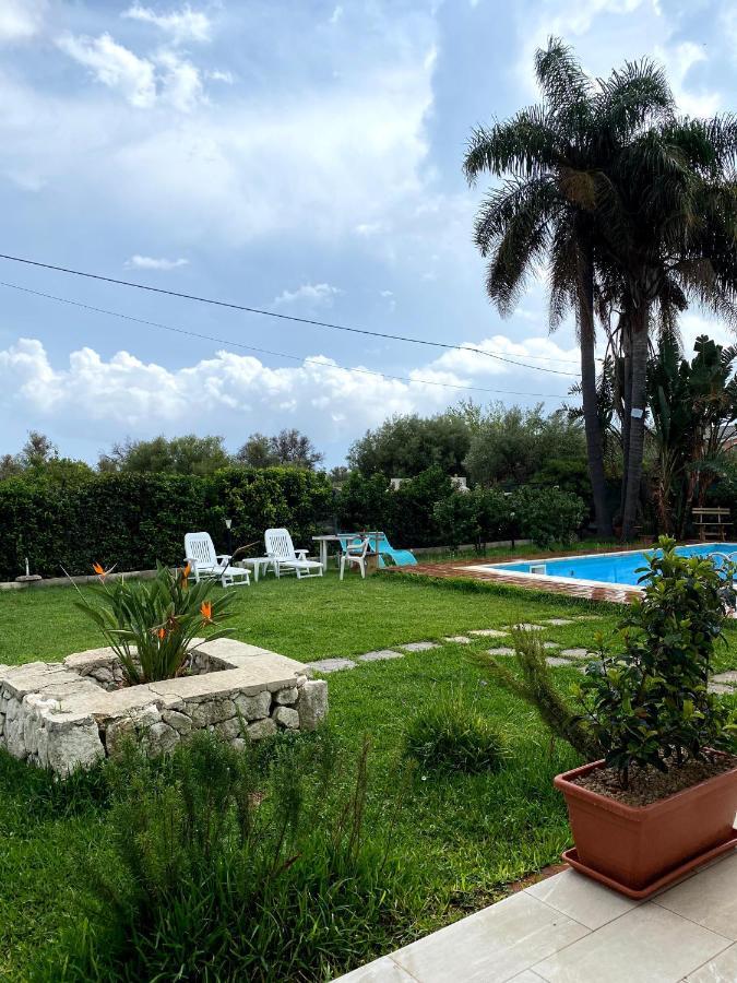 Apartamento Casa Vacanza Le Tre Palme Floridia Exterior foto